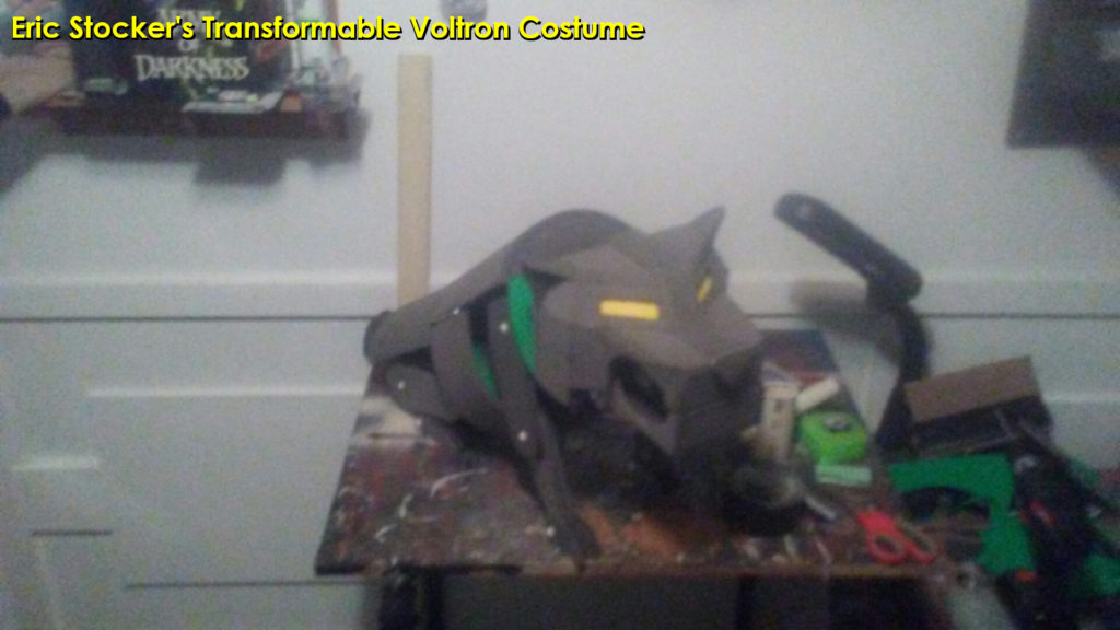 Eric Stocker's transforming Voltron costume - Green Lion under construction