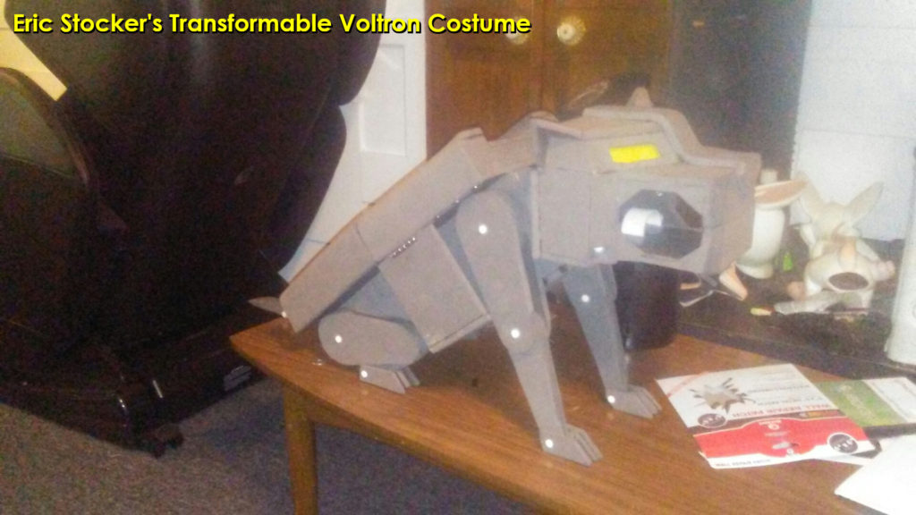 Eric Stocker's transforming Voltron costume - Red Lion under construction